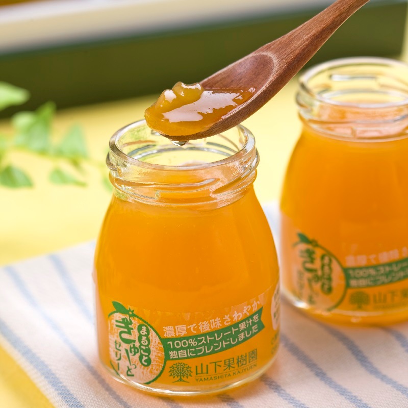 �ҷ���/�����̼���Ӳ̼���Υ��꡼8�ܥ��å�