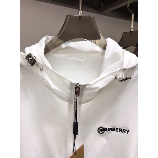 BURBERRYバーバリー メンズフード付ウインドブレーカー 2カラー M~XXL 【H2020/05/15*180】 商品コード:GEKIYASU L-002320-Who Bubble-Bubble BURBERRYバーバリー メンズフード付ウインドブレーカー 2カラー M~XXL 【H2020/05/15*180】 商品コード:GEKIYASU L-002320-Who Bubble-Bubble