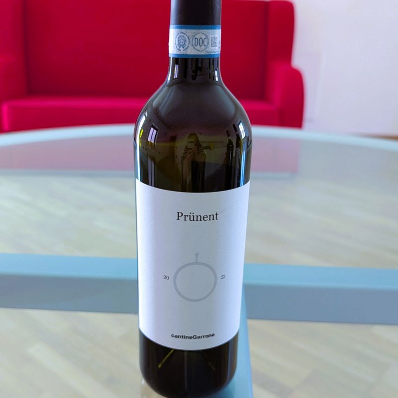 �����åꡦ���å��顼�� DOC �ͥåӥ����������ڥꥪ���졦�ץ�ͥ��  Valli Ossolane DOC Nebbiolo Superiore Pr���nent 2022