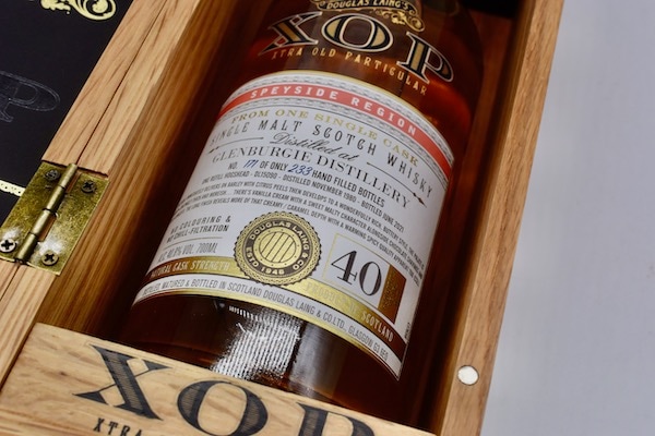 【モルト・ウイスキー】グレンバーギー　1980/40年 XOP? 　40.8% / ダグラスレイン・エクストラ オールド・パティキュラー