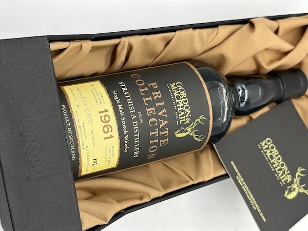 【モルト・ウイスキー】ストラスアイラ / プライヴェート・コレクション（旧ボトル） 1961 G&M 700ML 47%