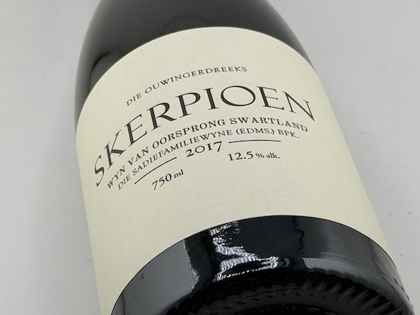 【白ワイン】ザ・サディ・ファミリー / スケルピオン [2017]