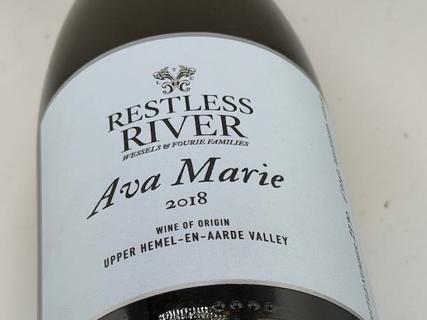 【白ワイン】レストレスリヴァー / エヴァ・マリー・シャルドネ [2018]