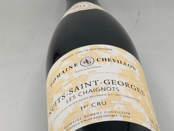 【赤ワイン】ロベール・シュヴィヨン / ニュイ・サン・ジョルジュ・プルミエ・クリュ・レ・シェニョ [2017]