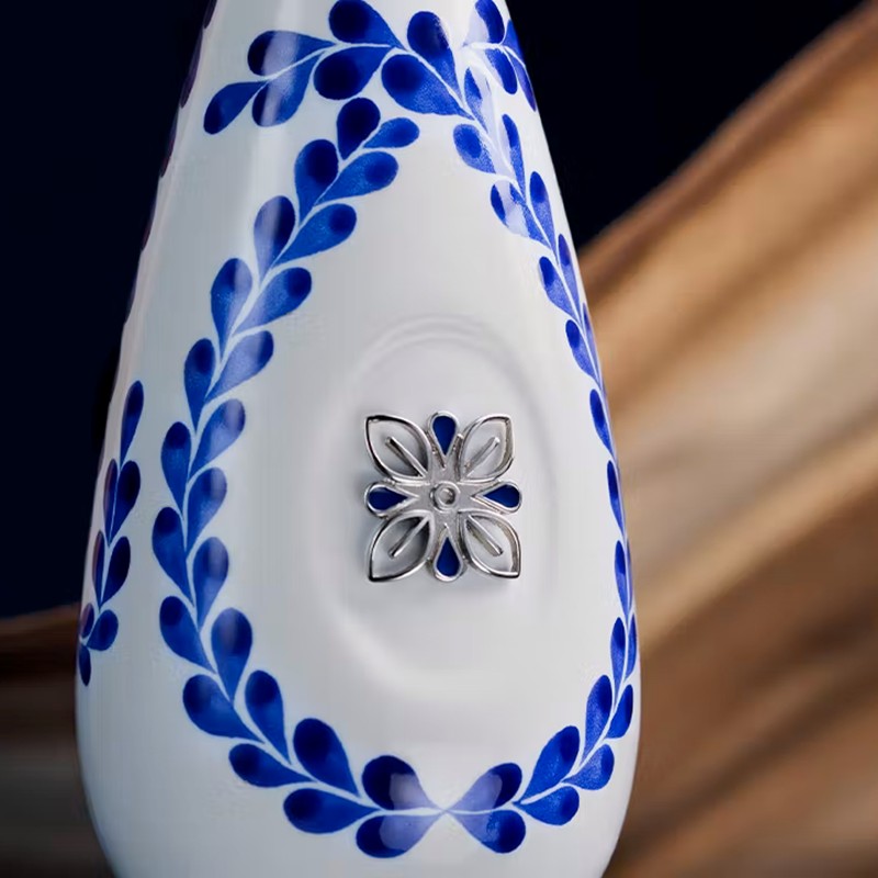 クラセアスール テキーラ レポサド 750ml CLase Azul Tequila Reposado