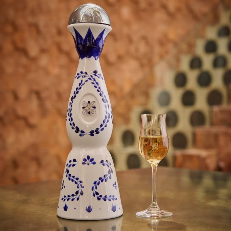 正規品】クラセアスール アネホ テキーラ(Clase Azul Anejo) 750ml 40