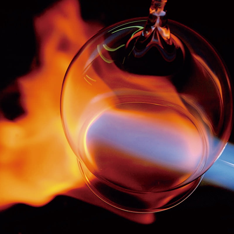 �ǥ����ƥ꡼��