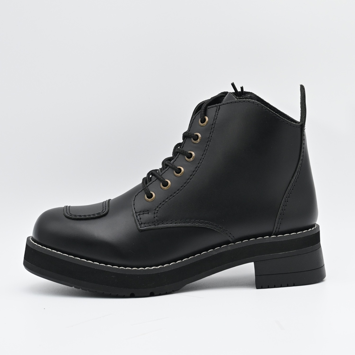 ���� �磻��ɥ����� ������� �ڸ���� WWM-0003ATU �֥�å� �ܳ� �Х����֡��� ����̵�� WILDWING ��󥵥�����̵�� ���硼�ȥ֡��� �饤���� �Х����� ���塼�� ��� ��ǥ����� ���եȥ�����