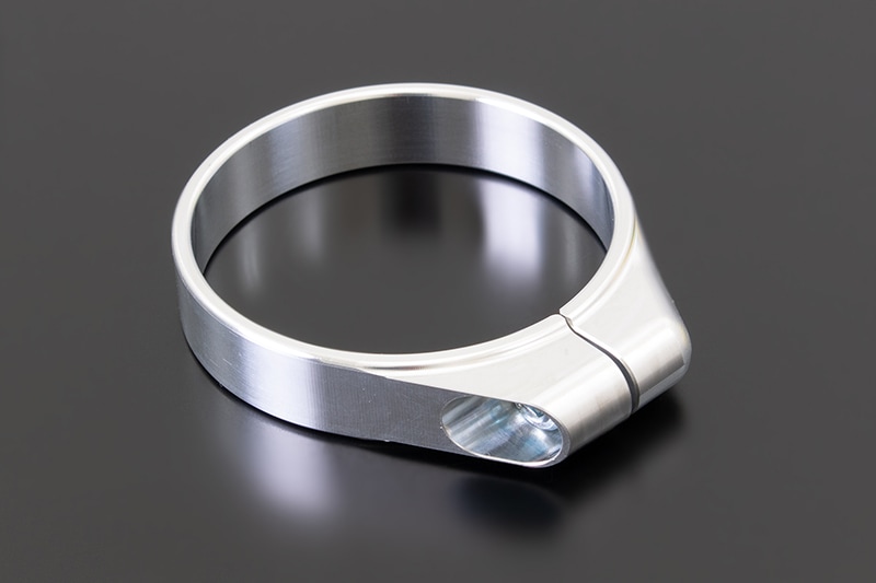 アルミ素地仕上げ ビレットインシュレーターバンド STD