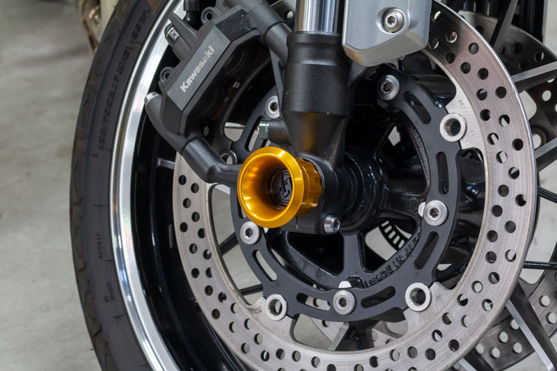 �ե���ȥ������륬���ɡ�������ɥ١���Z900RS/CAFE