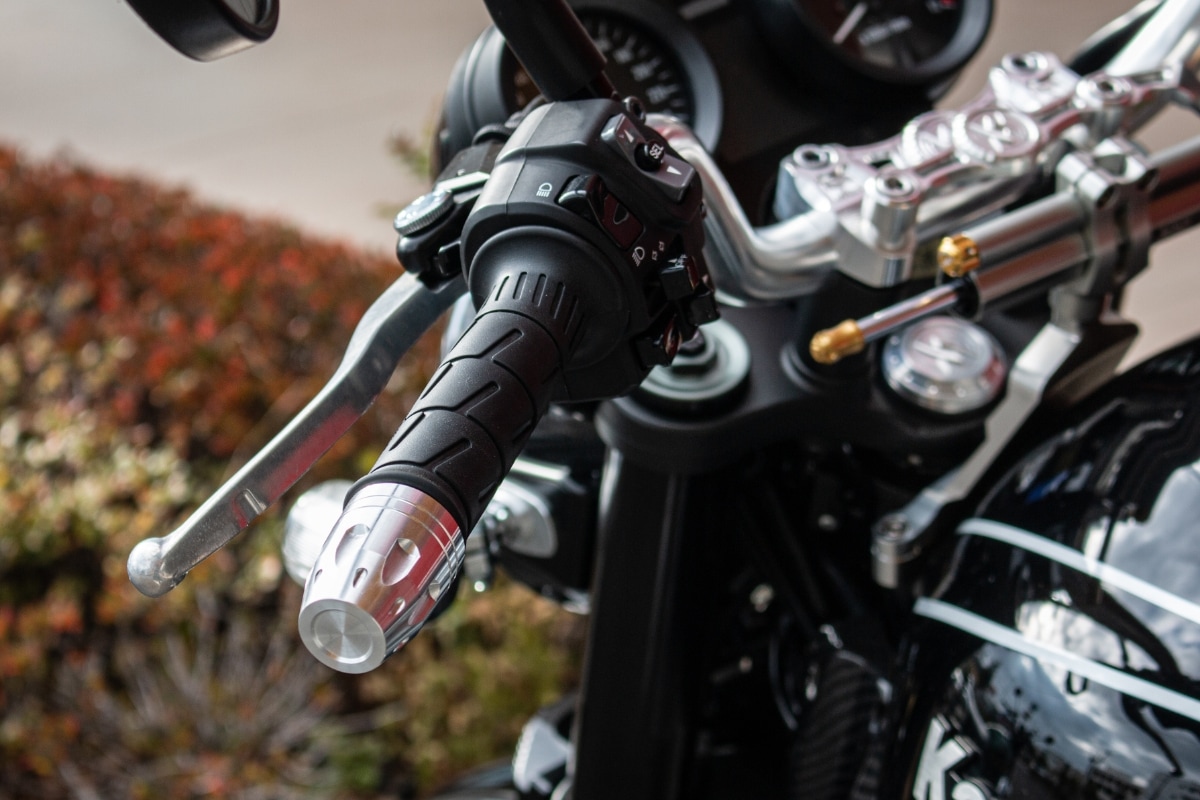 �����ϥ�ɥ����� ���֥�ۡ���С������ ����С� Z900RS