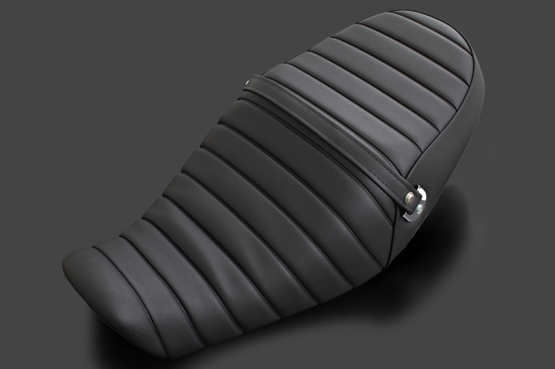 ARCHIシート タックロール ベルト付属 Z650RS | ブランドから,ARCHI