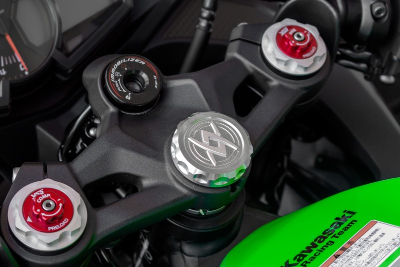 ���ƥ�ȥåץ���å� ZX-25R ����С�
