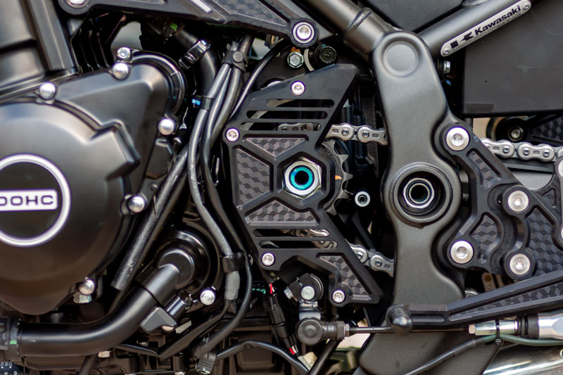 �ӥ�åȡ��ϥ˥��� ���ץ����åȥ��С� �ޥåȥ������֥�å�Z900RS/CAFE