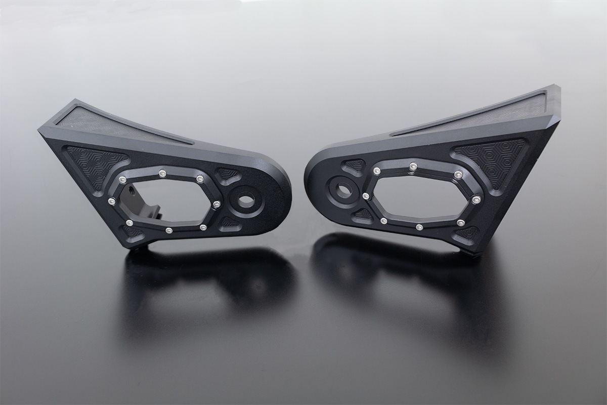 �ޥåȥ������֥�å����ϥ˥���饤�ȥ��ơ����С��ʽ��������󥫡��б���Z900RS