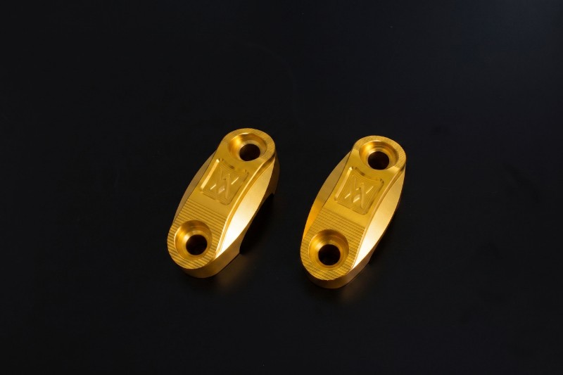 (高校2年生)【ANTRES】(美品)フレーム+クランク+ハンドル+FD ビレットハンドルアッパークランプ ゴールド | 車種から,Z900RS