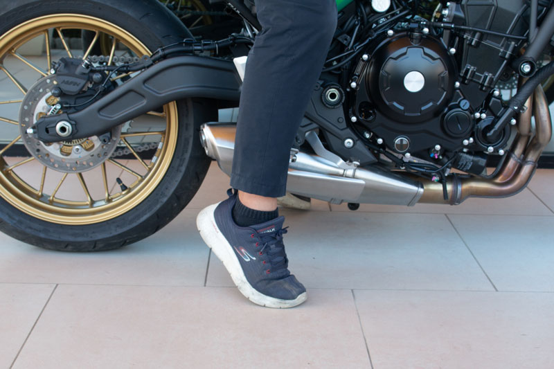 �����������󥯥ץ졼�� Z650RS