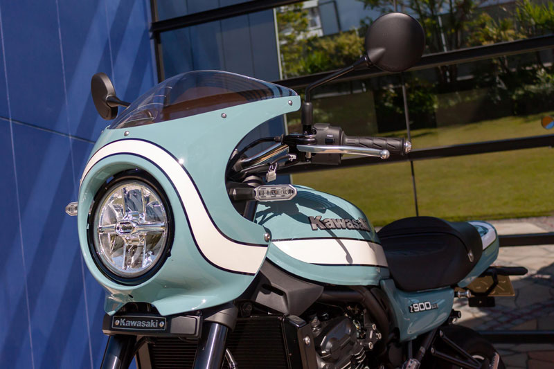 ���ƥ�쥹�ϥ�ɥ�С� SUPER BIKE Z900RSCAFE