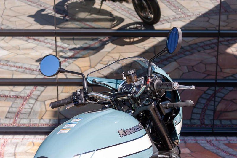 ���ƥ�쥹�ϥ�ɥ�С� SUPER BIKE Z900RSCAFE