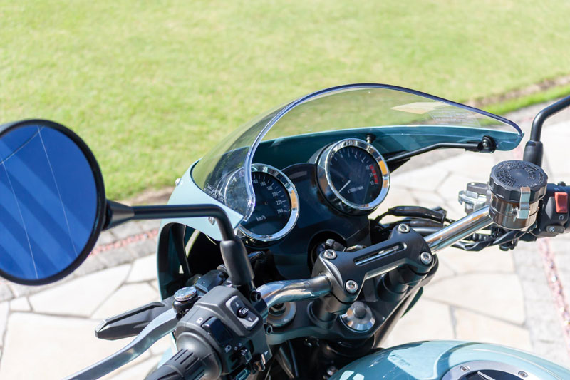 ���ƥ�쥹�ϥ�ɥ�С� SUPER BIKE Z900RSCAFE