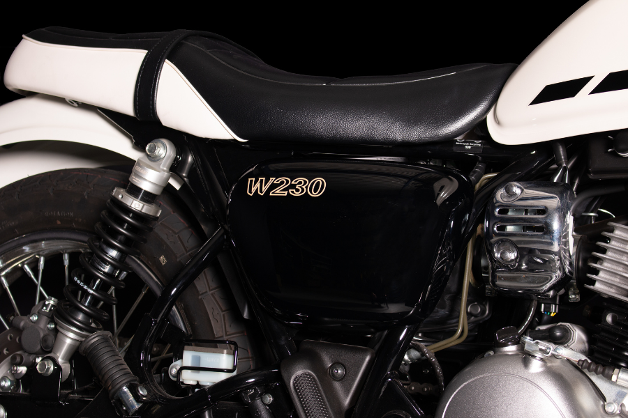 �����ɥ��С����ƥå��� W230