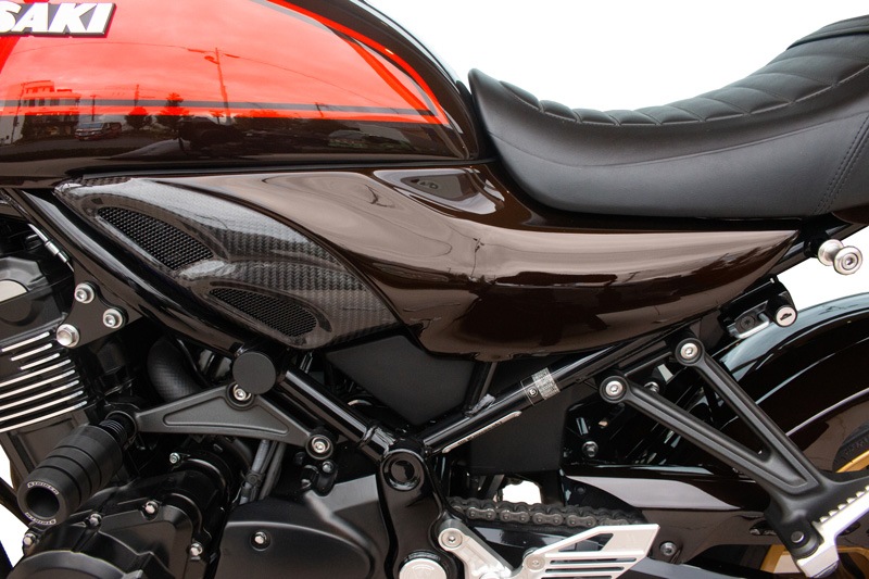 �����ǥ���������ɥ֥饦���50��ǯ��ǰ��ǥ륫�顼�ۡ����֥롦�Х֥롦����ơ�����D.B.I��Z900RS/CAFE