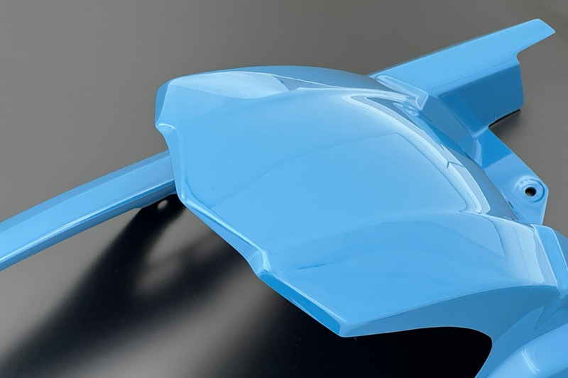 ���ȡ��९�饦�ɥ֥롼FRP�ꥢ�ե������  Z900RS