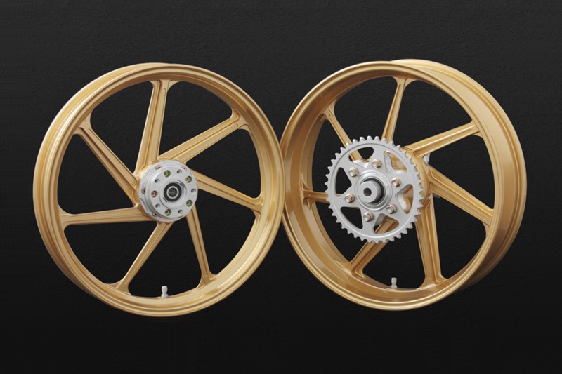 金パパ 来年はセパハン、バックステップだなー👏 #suzuki #kawasaki #旧車