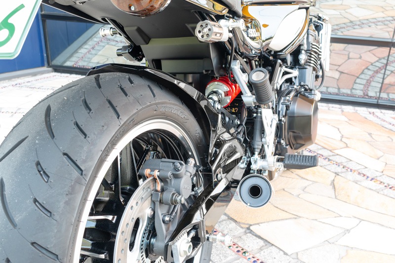 ���ܥˡ�FRP�ꥢ�ե������  Z900RS