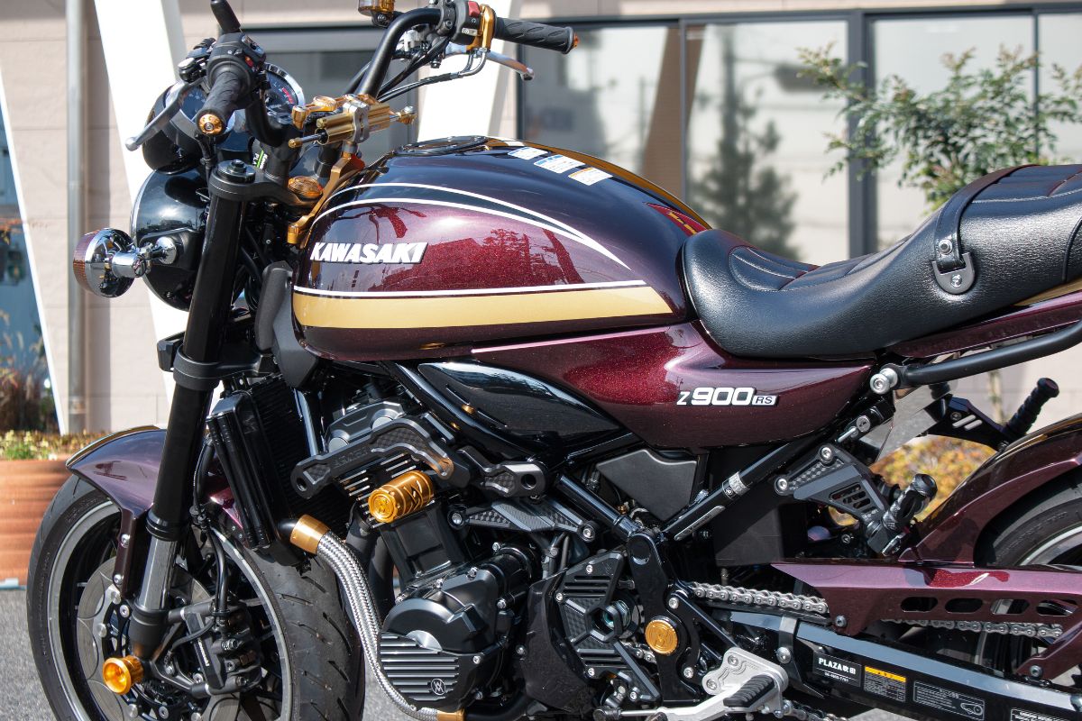 ���󥸥�������󥪡��С����С� L/R���å� �������֥�å� Z900RS