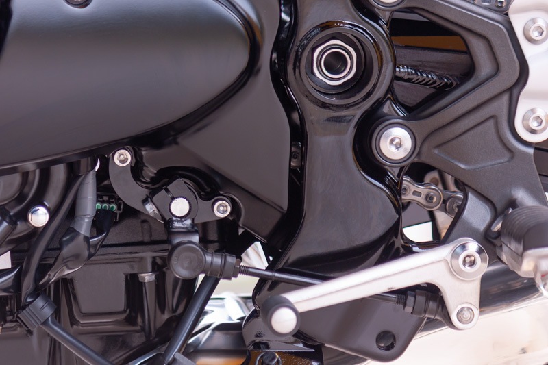�����󥸥��åɥ�ơ��ʡ� Z900RS �֥�å�