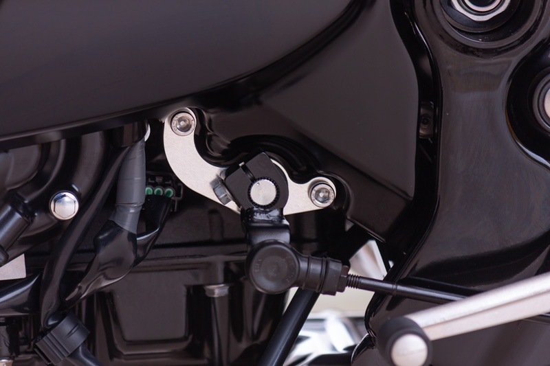 �����󥸥��åɥ�ơ��ʡ� Z900RS ����С�