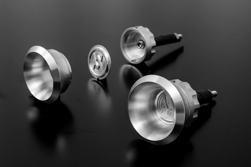 �ե���ȥ������륬���ɡ��֥�å��١���Z900RS/CAFE