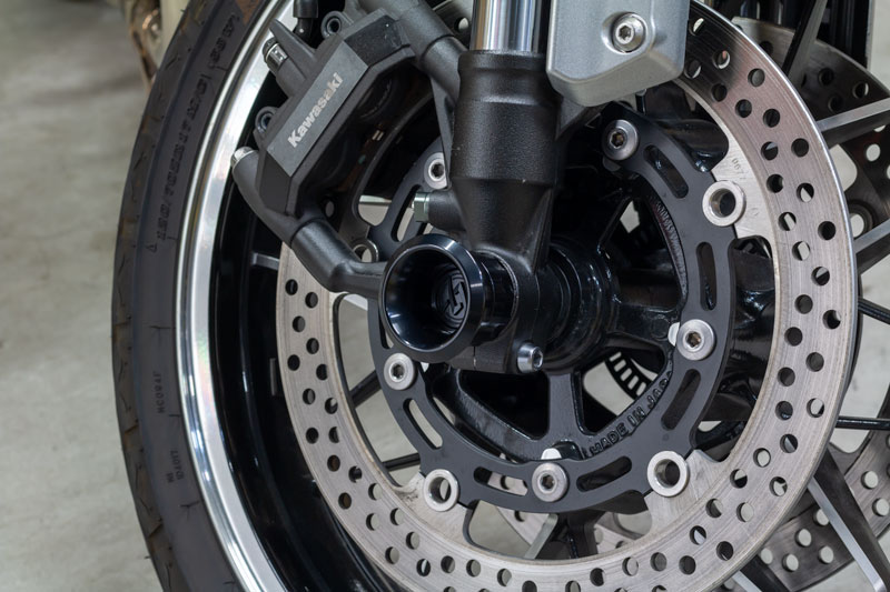 �ե���ȥ������륬���ɡ��֥�å��١���Z900RS/CAFE