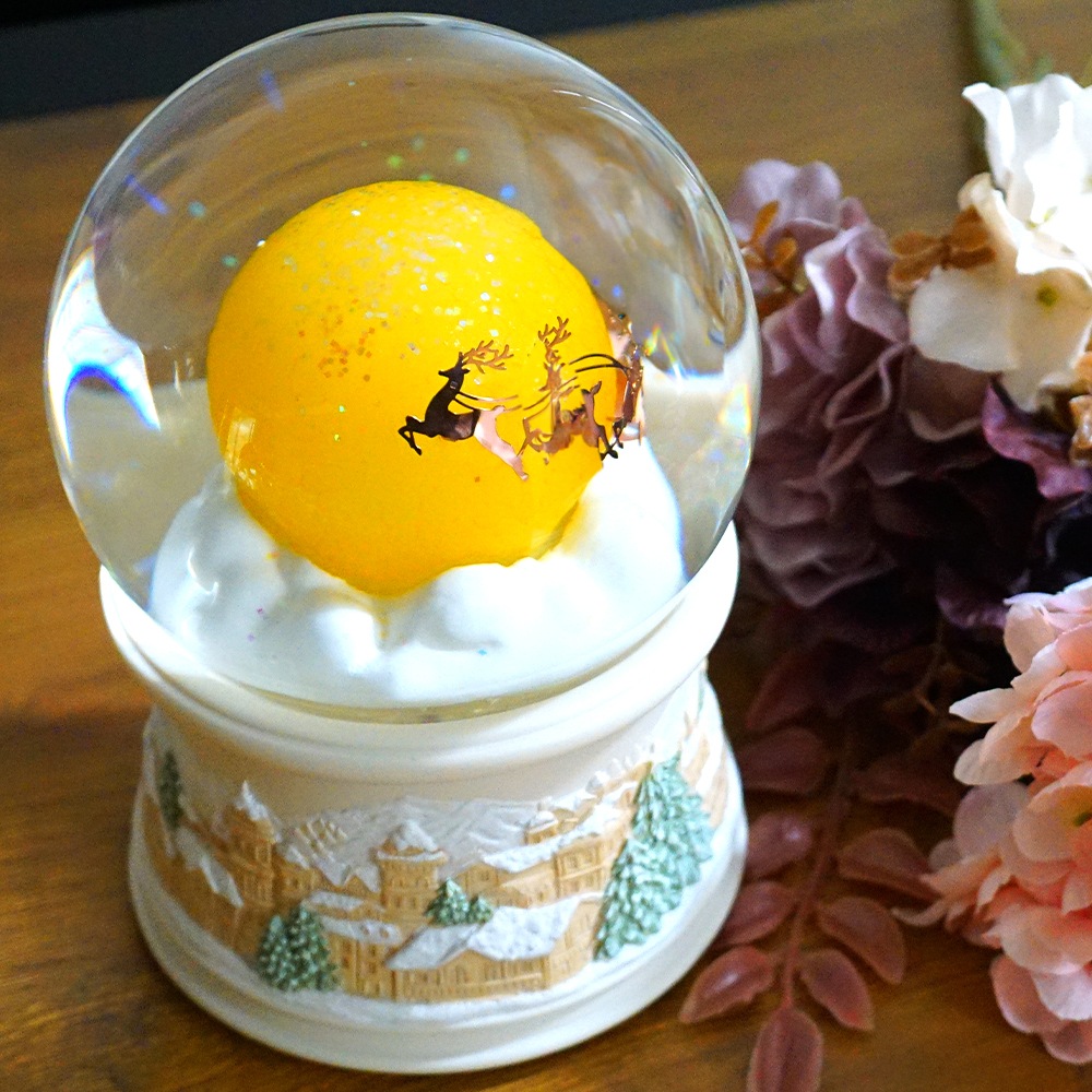 【JARLL】スノードーム クリスマス 村の雪景色 高級 オルゴール（ぜんまい式）ライト付き プレゼント 結婚祝い 誕生日 インテリア 置物 スノーグローブ QO24110