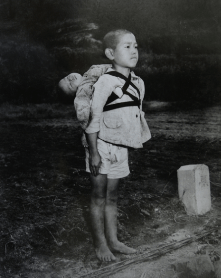 神様のファインダー 元米従軍カメラマンの遺産（12120）（いのちの