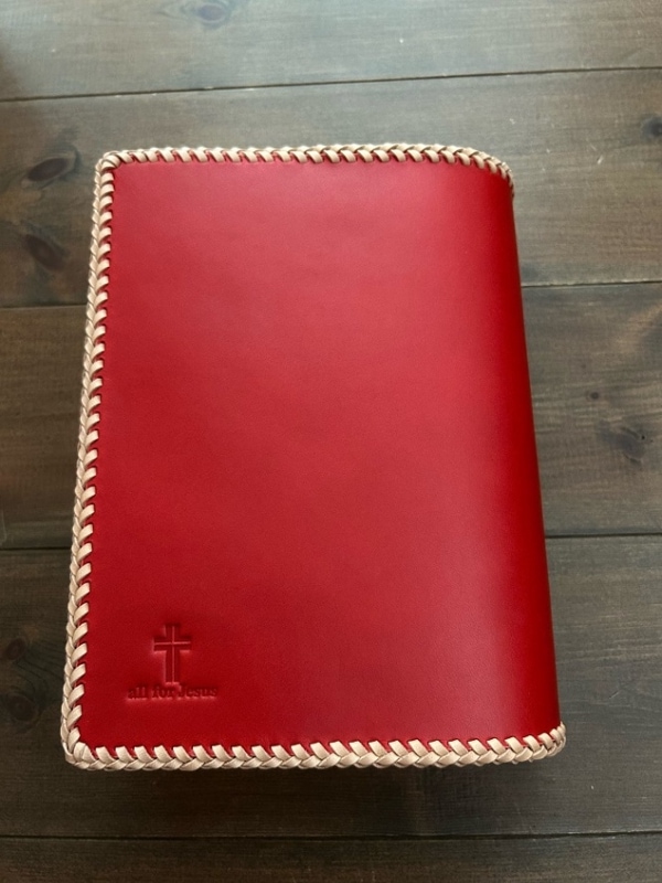 【Kobato.】国産なめし牛革　聖書カバー　中型聖書　レッド　（9...