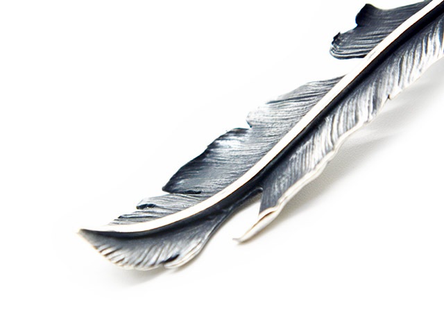 MAD CULT/マッドカルト】「MC Feather Pendant Top/MCフェザー