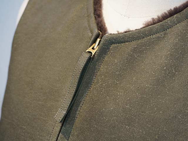 ��CWORKS by FINE CREEK&CO/��������� �Х� �ե����󥯥꡼������ɥ�����2025AW��Horsehide Deck Vest��Novelist��/�ۡ����ϥ��ɥǥå��٥��ȡɥΥ٥ꥹ�ȡɡ�(CWVE002)��ͽ����/2026ǯ������ͽ���