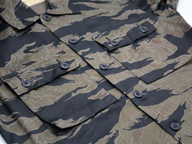 ��BUZZ RICKSON'S/�Х��ꥯ���󥺡ۡ�BLACK TIGER PATTERN JACKET OVER DYE/�֥�å����������ѥ����󥸥㥱�åȥ����С�������(BR15778)