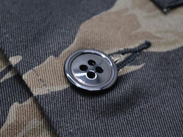 ��BUZZ RICKSON'S/�Х��ꥯ���󥺡ۡ�BLACK TIGER PATTERN JACKET OVER DYE/�֥�å����������ѥ����󥸥㥱�åȥ����С�������(BR15778)