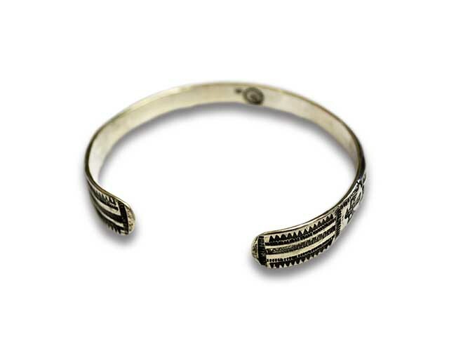 Chooke バングル CHOOKE/チョーク】「Half Round Thunderbird Bangle”Wide