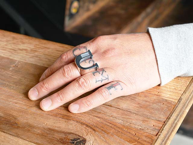 ��WEIRDO JEWELRY/���������ɥ��奨�꡼�ۡ�FUCK U Ring/�ե��å�U��󥰡�(Silver925)