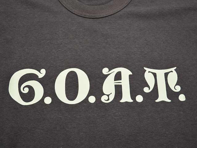 ��2����FREE WHEELERS/�ե꡼�ۥ����顼����2026SS��S/S T-SHIRT��G.O.A.T.��/���硼�ȥ��꡼��T����ġɥ����ȡɡ�(2625005)