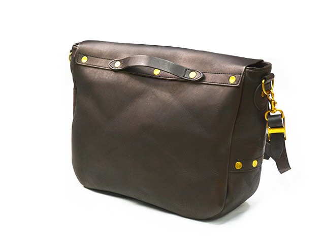 全2色【vasco/ヴァスコ】「Leather Postman Shoulder Bag”/レザー