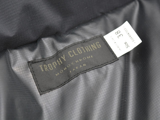 ��TROPHY CLOTHING/�ȥ��ե������������󥰡�2025AW�֡�MONOCHROME�� Level7 Happy Suit/�ɥ�Υ�������ɥ�٥�7�ϥåԡ������ġ�(TRMN-503)