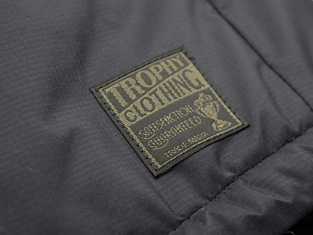 ��TROPHY CLOTHING/�ȥ��ե������������󥰡�2025AW�֡�MONOCHROME�� Level7 Happy Suit/�ɥ�Υ�������ɥ�٥�7�ϥåԡ������ġ�(TRMN-503)