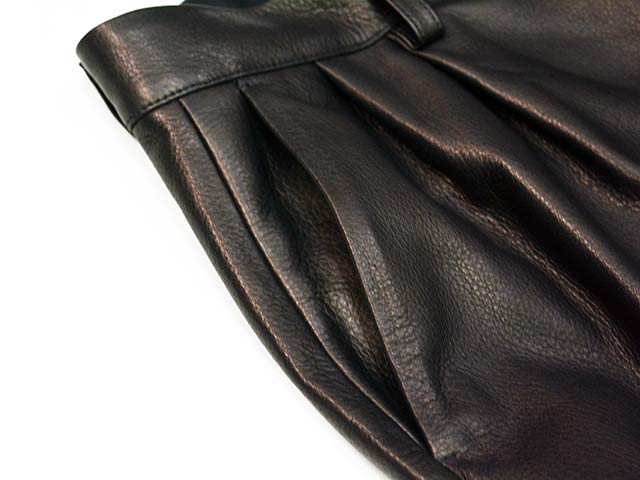 ��MOSSIR by FINE CREEK&CO/�⥷���� �Х� �ե����󥯥꡼������ɥ����ۡ�Washable Leather Two Tuck Slim Pants��OPEN DAY��/�����å���֥�쥶���ġ����å������ѥ�ġɥ����ץ�ǥ��ɡ�(MOPT030)