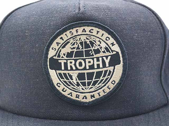 ��3����TROPHY CLOTHING/�ȥ��ե������������󥰡�2025SS��Earth Logo Denim Tracker Cap/�����������ǥ˥�ȥ�å�������åס�(TR25SS-701)