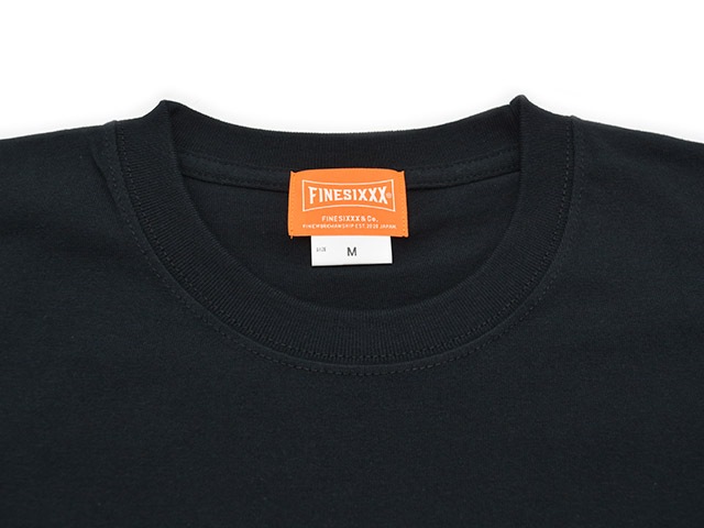 (30% OFF)��3����FINESIXXX/�ե����󥷥å�����2025SS��Trademark Emblem S/S Tee/�ȥ졼�ɥޡ�������֥�ॷ�硼�ȥ��꡼��Tee��(FS-2025SS-002)